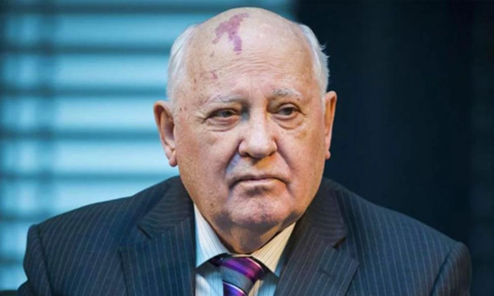 Ο Γκορμπατσόφ αξιολογεί τη συνάντηση Μπάιντεν-Πούτιν: Εποικοδομητική